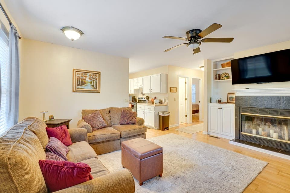 10 Mi to GSMNP: Scenic Lake in the Sky Retreat! House in Great Smoky Mountains