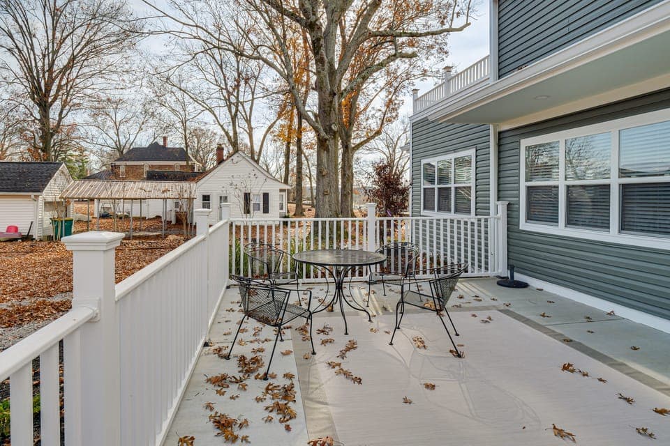 1 Block to Dtwn Lewisburg! Quiet Home w/ Decks House in Tennessee