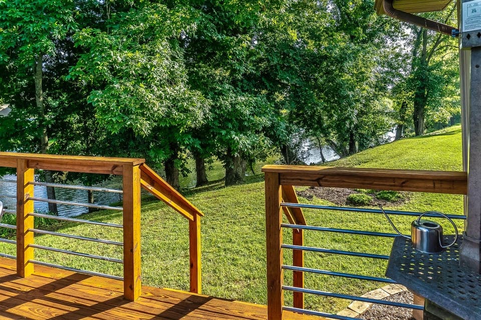 Dock! Riverfront Angler's Oasis in Elizabethton House in Elizabethton