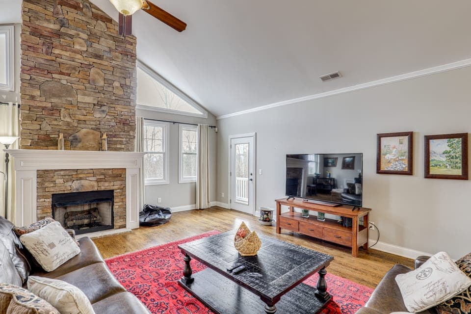 Spacious & Scenic! Weaverville Home Near Main St House in Buncombe County
