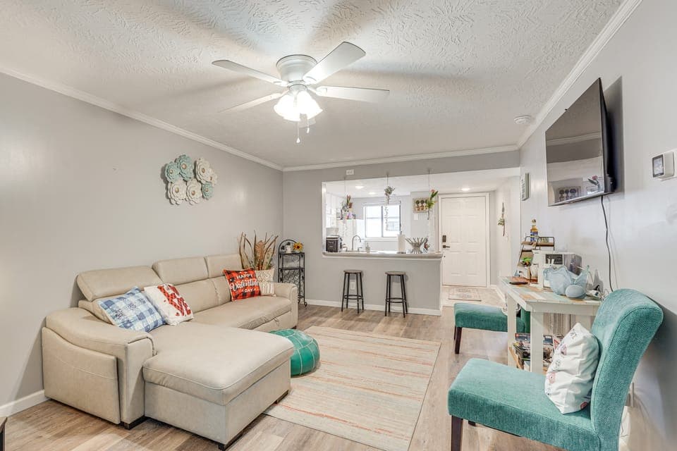 7 Mi to Downtown Fun! Spacious Augusta Condo Apartment in Augusta