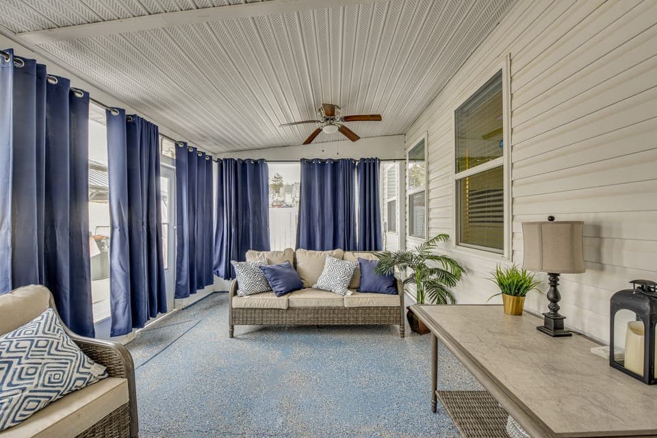 Charlotte Area Home Near Lake Wylie, Pets Welcome! House in Lake Wylie