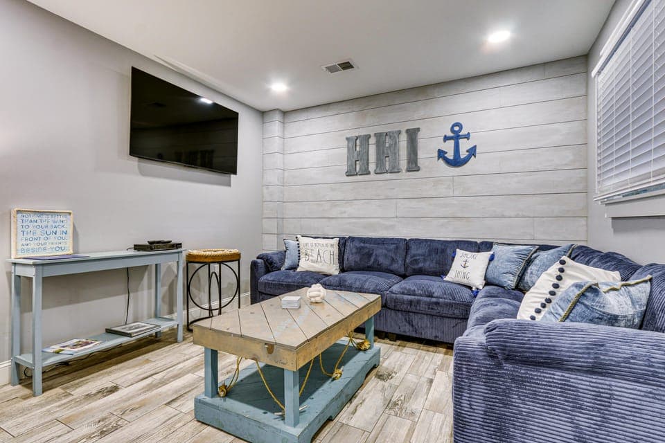 Walk to Beach! Family-Friendly Hilton Head Condo Apartment in Hilton Head Island