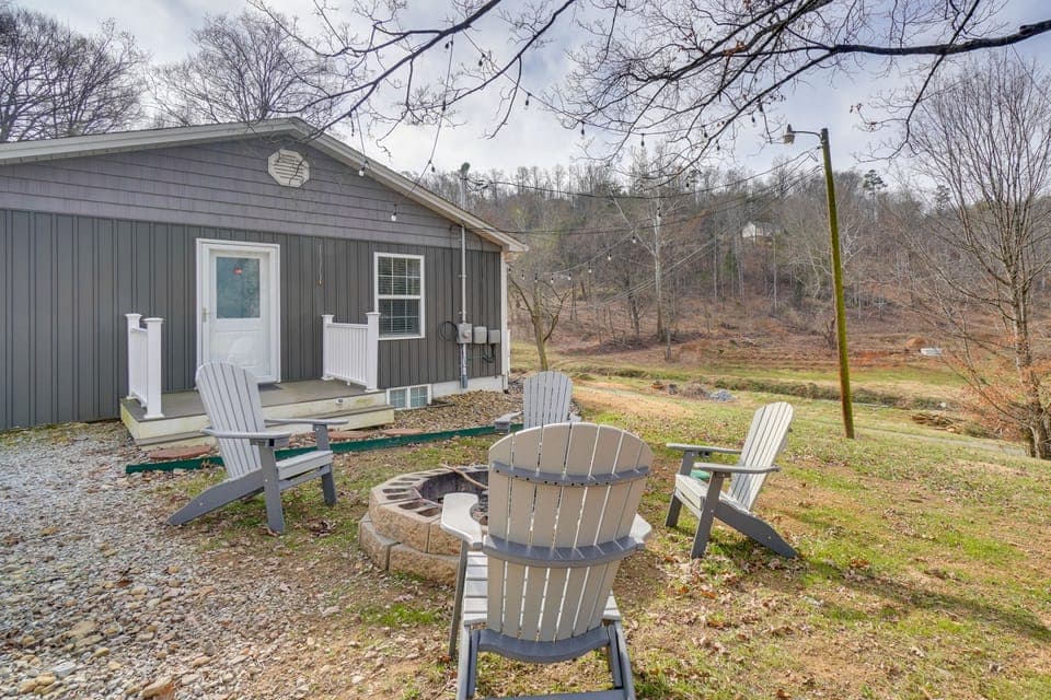 Contemporary Family Home Near Cherokee Lake! House in Morristown