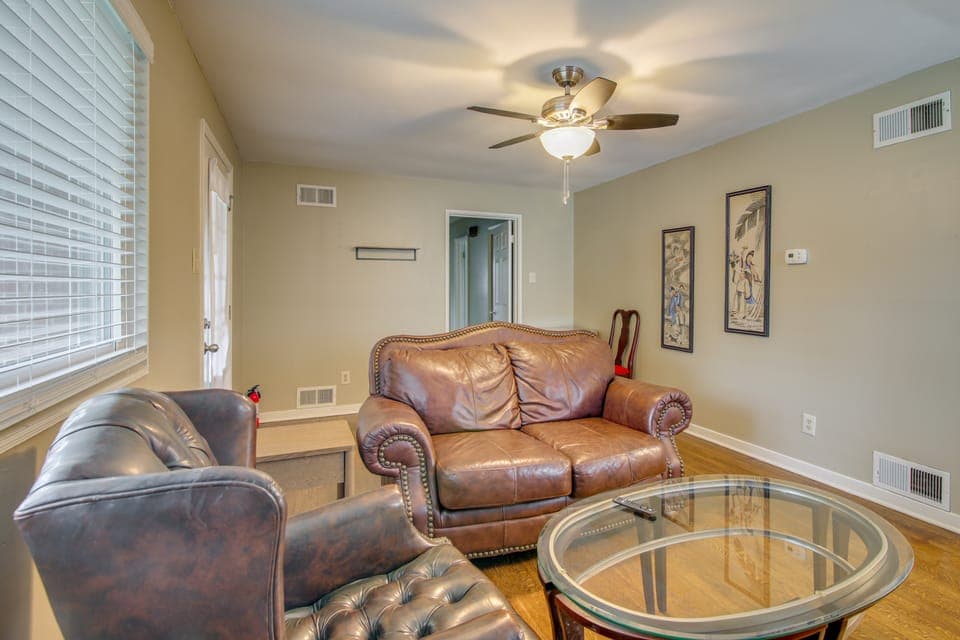 Private Yard! Pet-Friendly Memphis Adventure Hub House in Memphis
