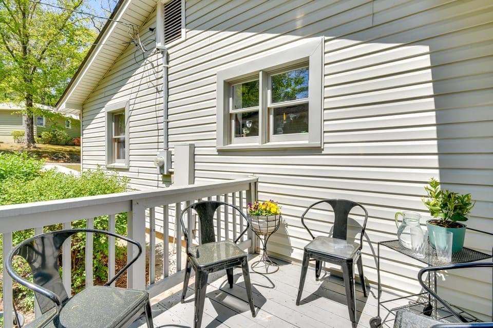 Near Horse Shows & Events! Blissful Tryon Cottage Cottage in Tryon