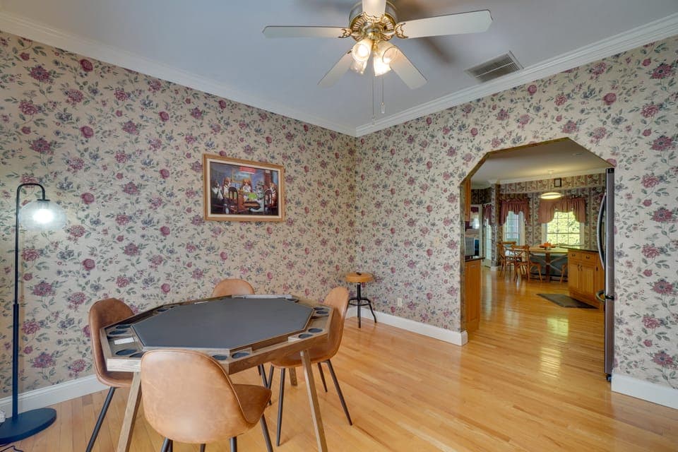 4 Mi to Dale Hollow Lake! Countryside Retreat House in Tennessee