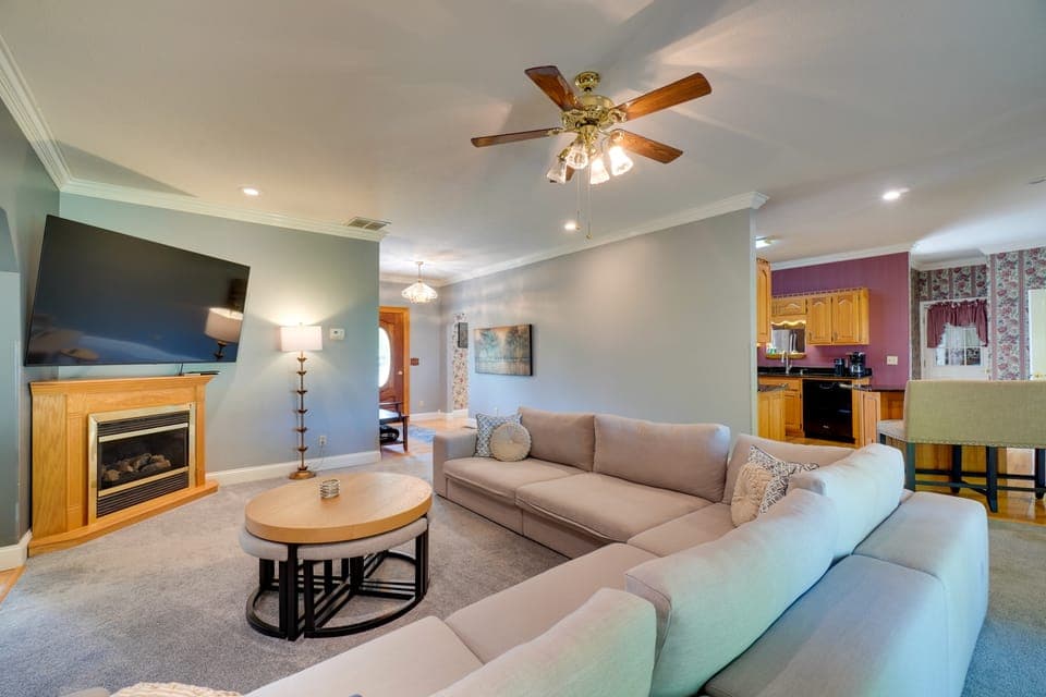 4 Mi to Dale Hollow Lake! Countryside Retreat House in Tennessee