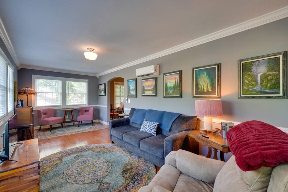 'Sunset Blue' Family-Friendly Home in Byrdstown! House in Tennessee