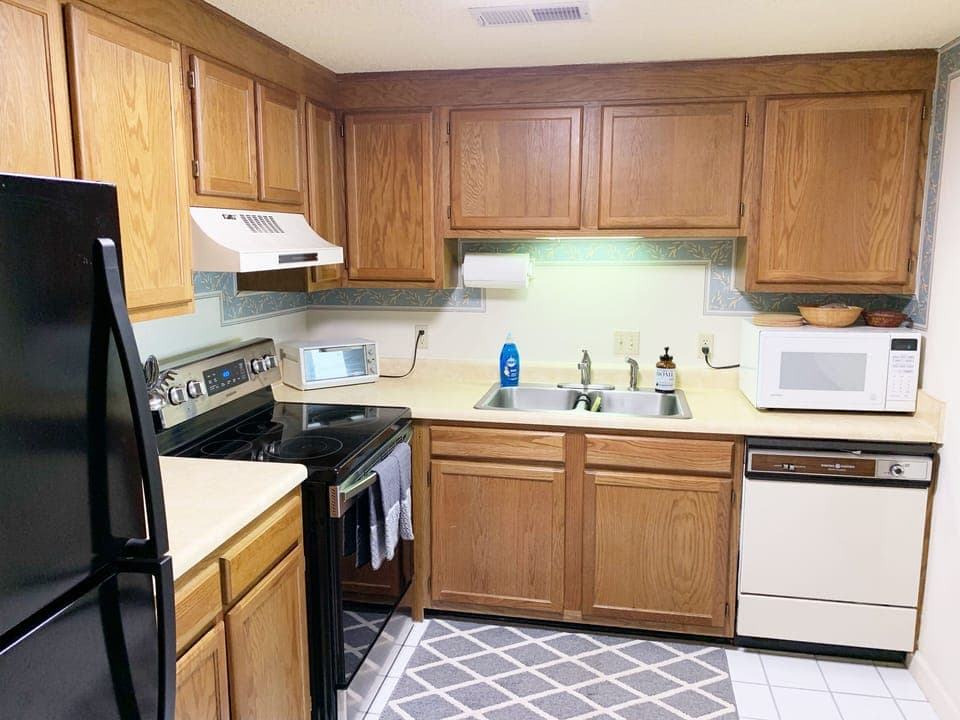 Kitchen. 