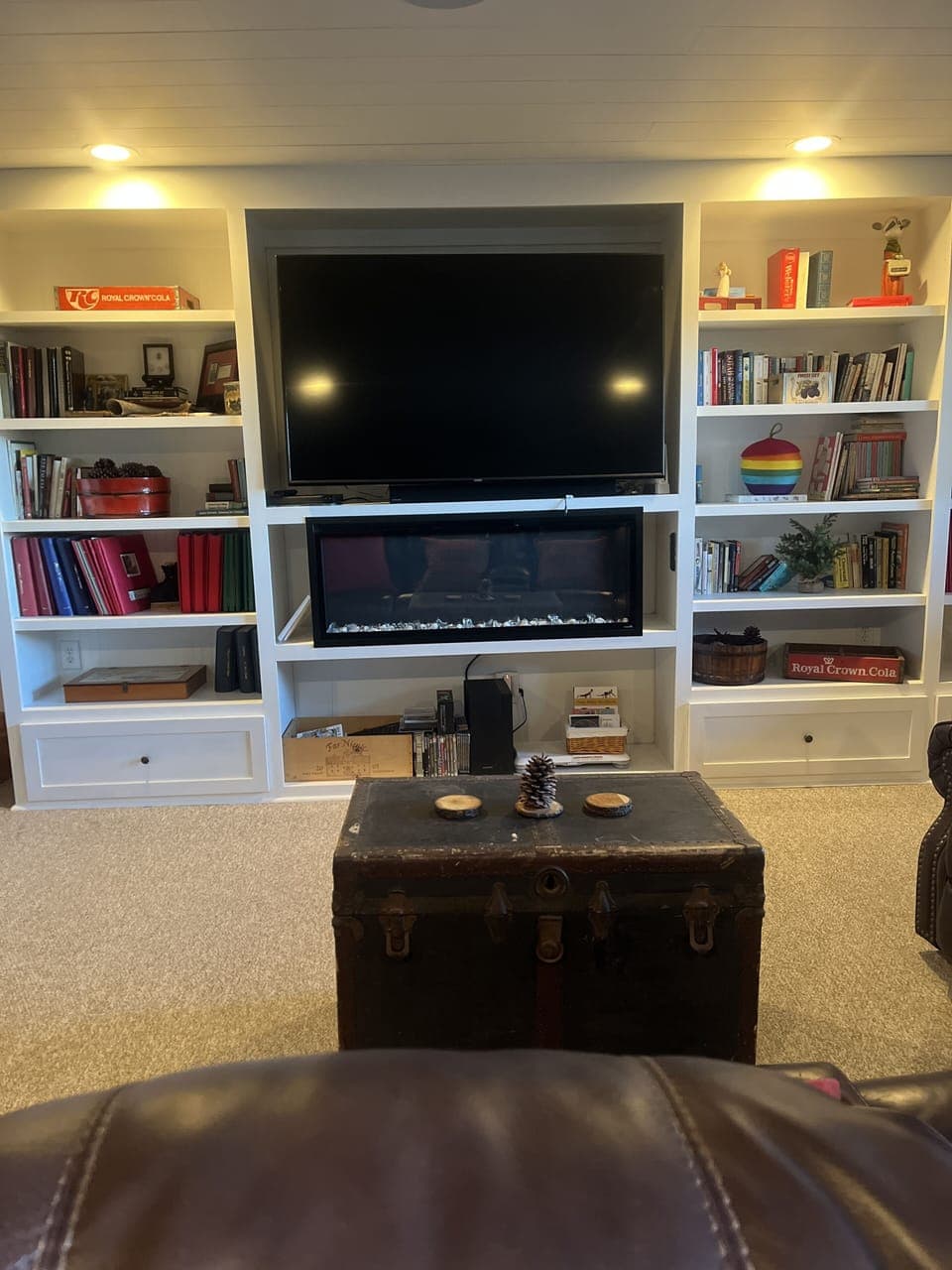 large screen SMARTv
