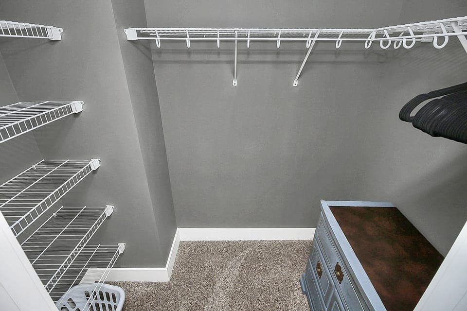 Walk in closet