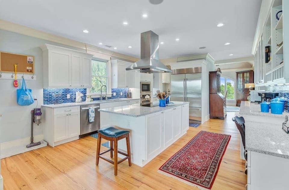 New Kitchen at Tide Time