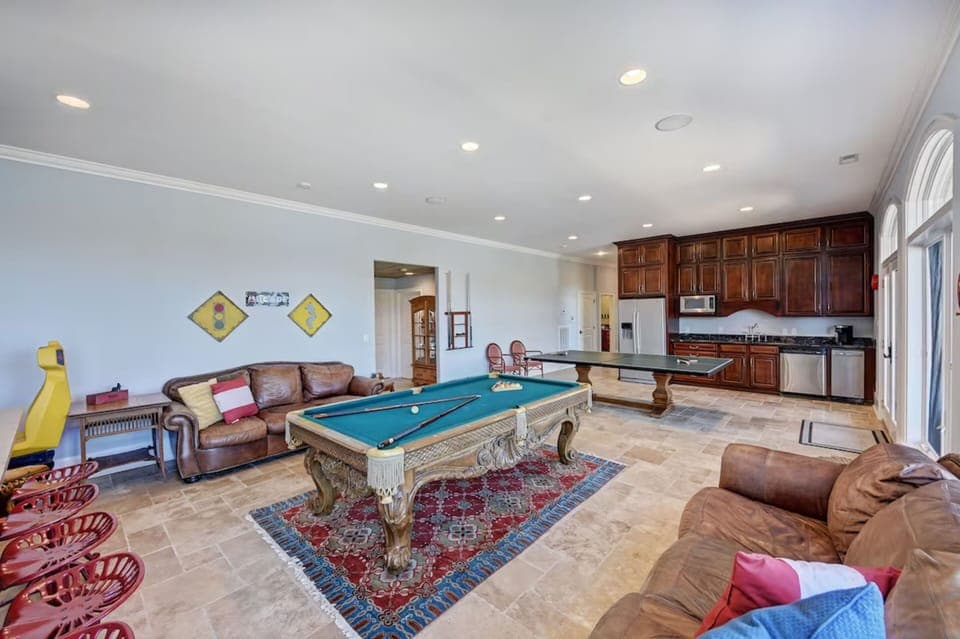  Lower Level game room with kitchenette.