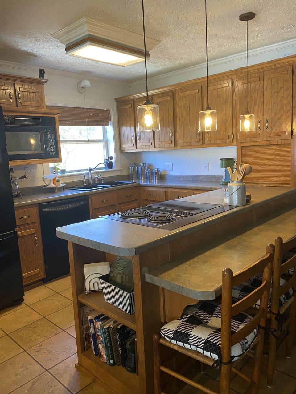 Full Kitchen