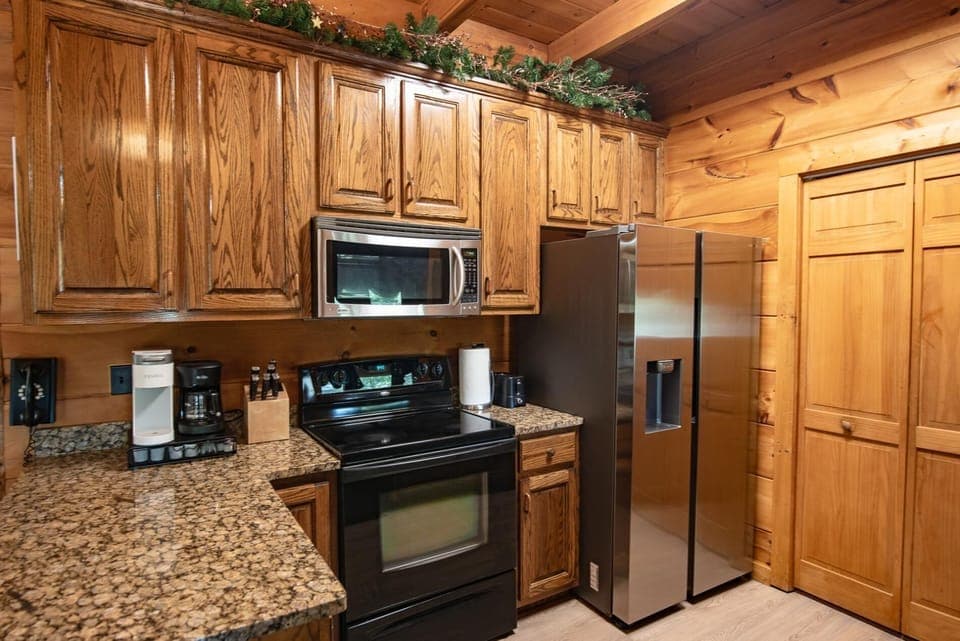 Eagle Lake Cabin Coalmont (1712)