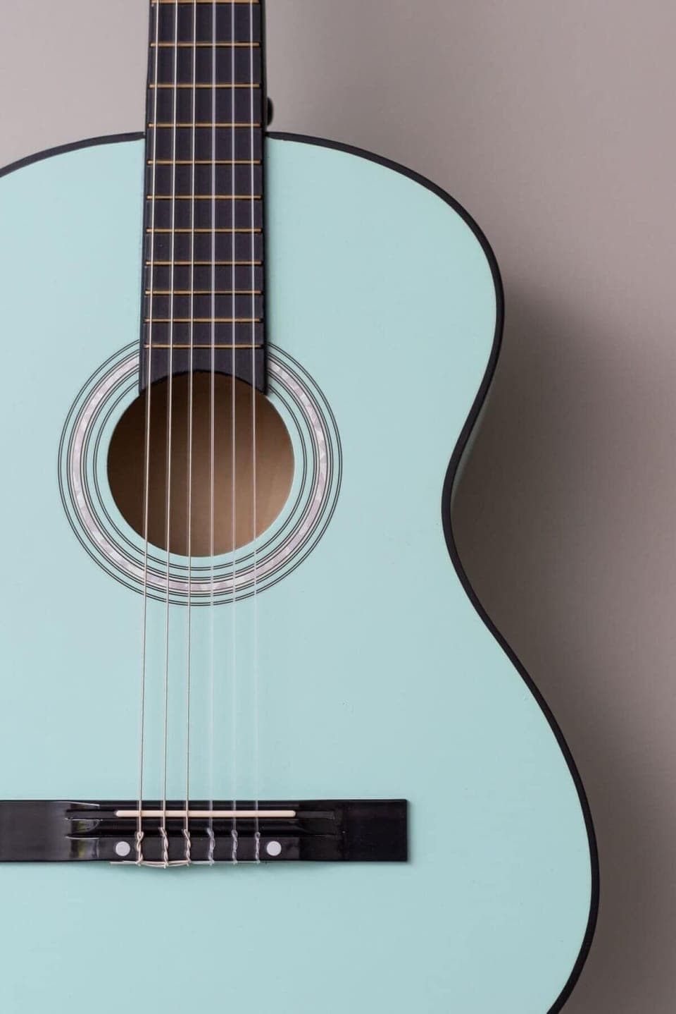 Decorative guitars