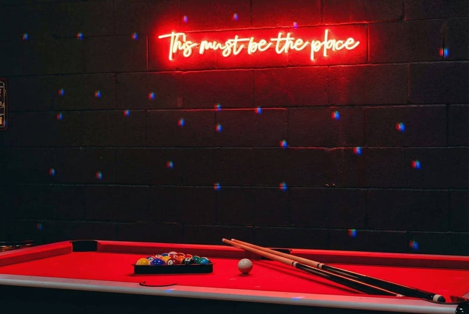 Gather your crew for an unforgettable night in this stylish game room! With a chic pool table, it’s perfect for bachelorette parties and group getaways. Enjoy friendly competition and create memories in Music City—your ultimate Nashville retreat!