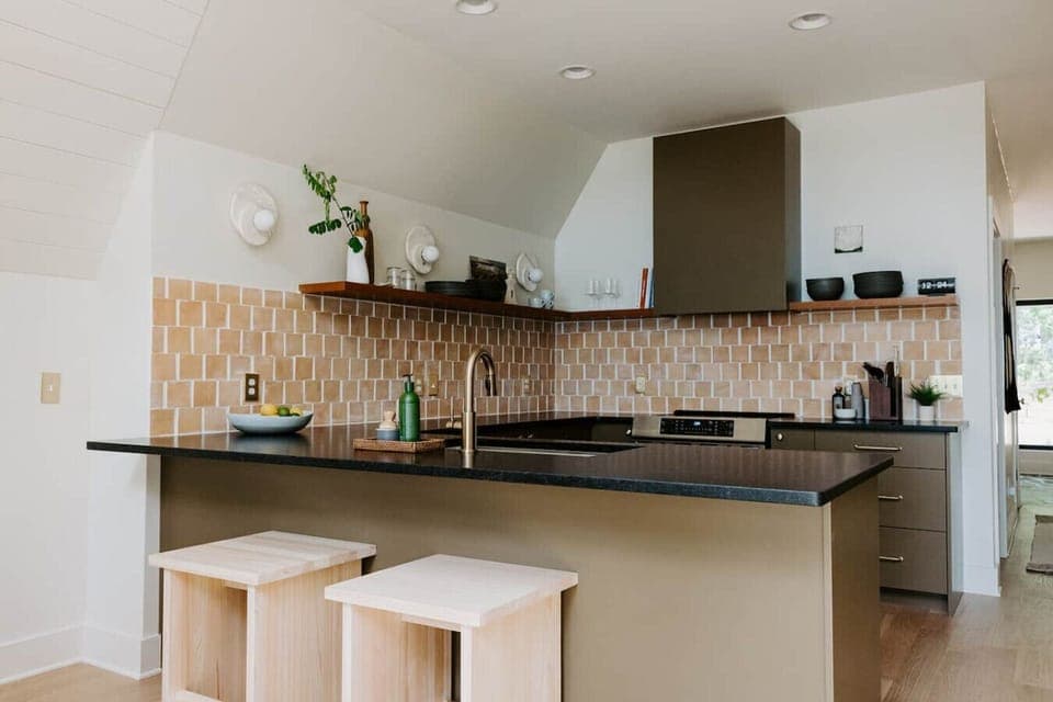 Fully stocked kitchen with everything you`ll need to prepare full meals and make your morning coffee. Sharp knives, cutting boards, sheet pans, prep bowls, etc. Along with basic kitchen supplies and spices. Stove is induction so it heats up fast