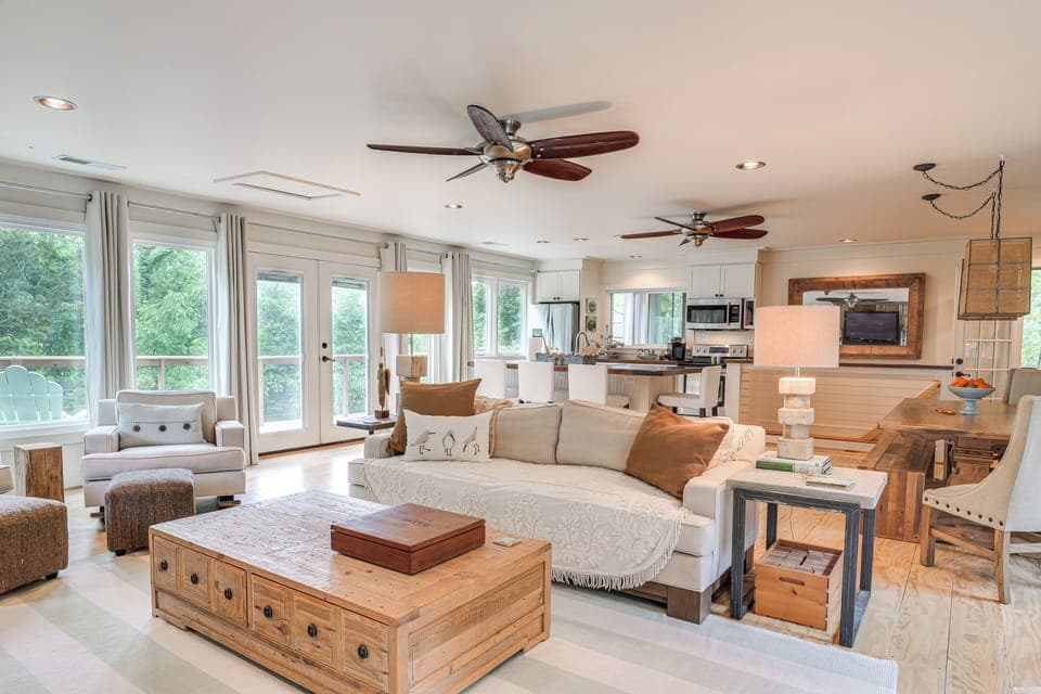 House (4 Bedrooms) | Interior