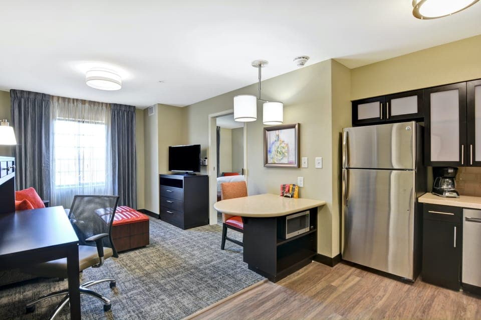 Tuck into a great snack you’ve prepared in your kitchenette.