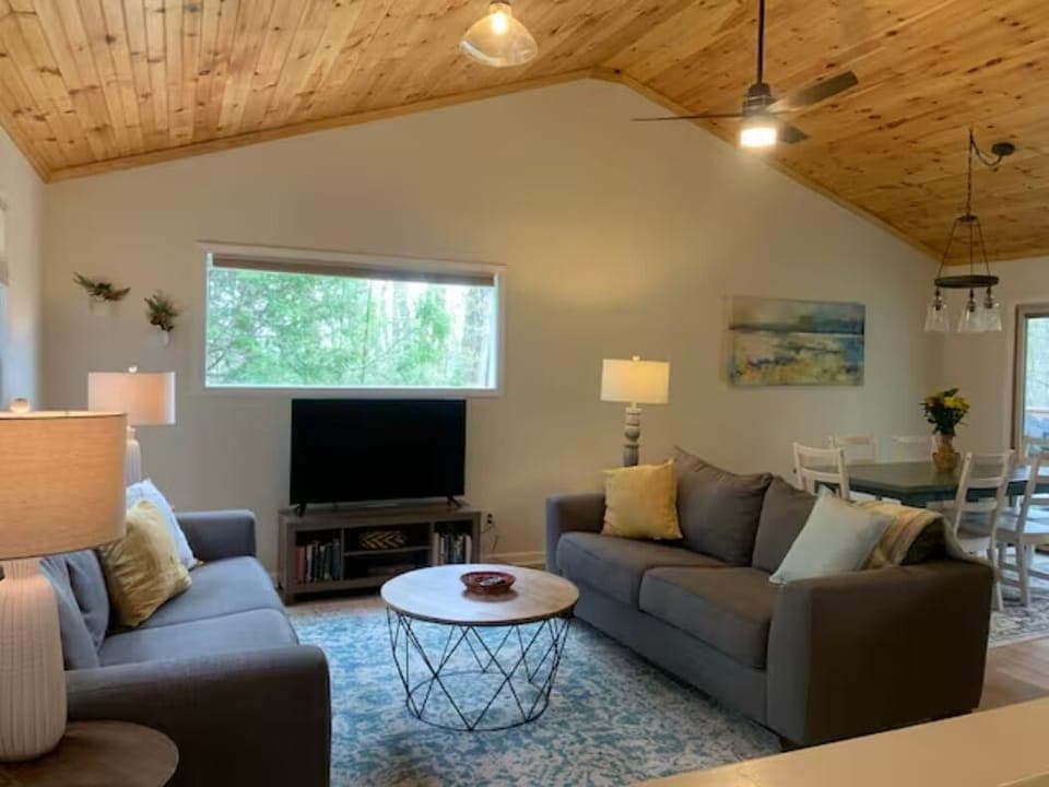Upstairs living room