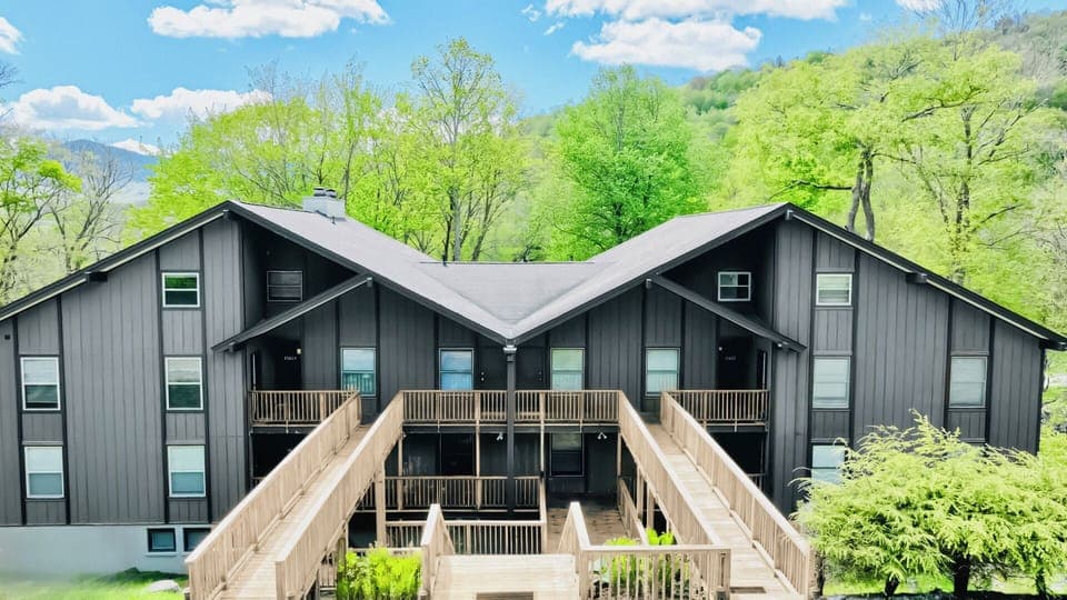 Enjoy the few modern refresh to the property. 