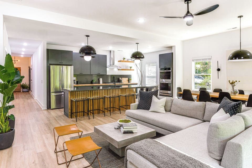 House (4 Bedrooms) | Interior