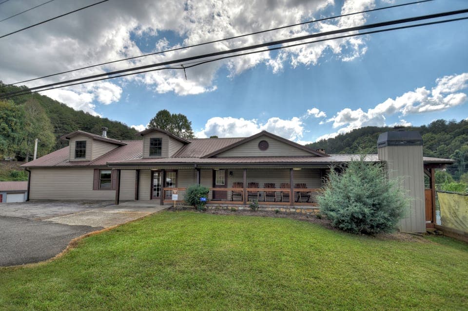 Harper House Inn