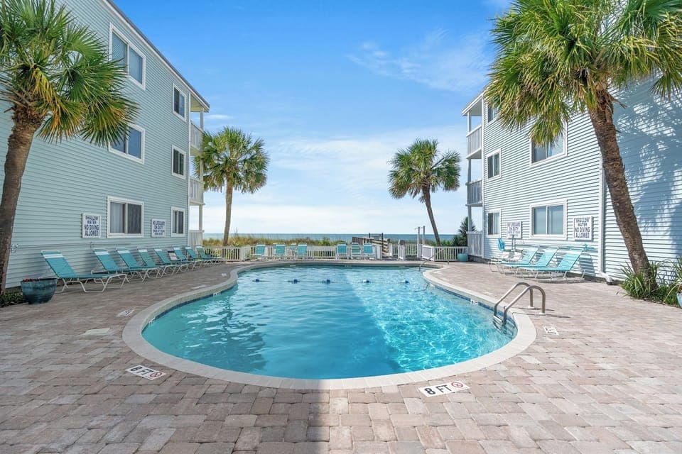 Take a cool dip in the sparkling pool!