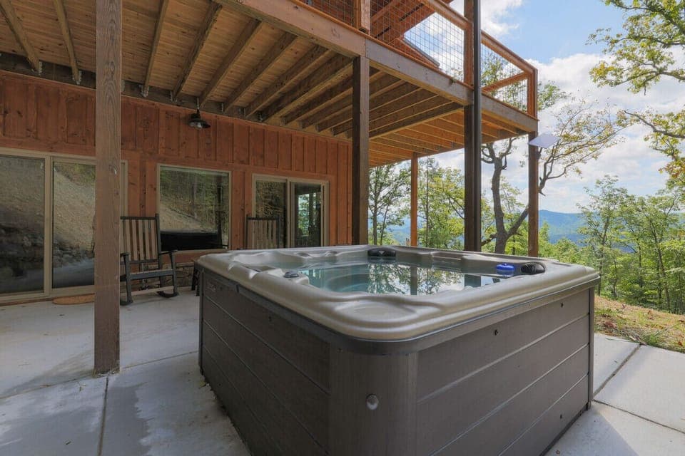 Hot Tub