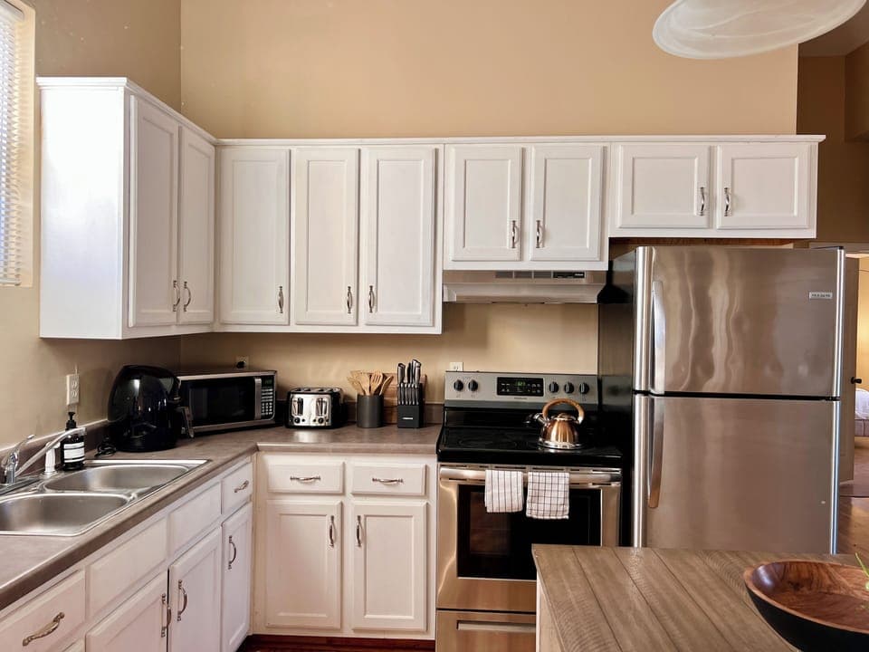 Kitchen #1 with island