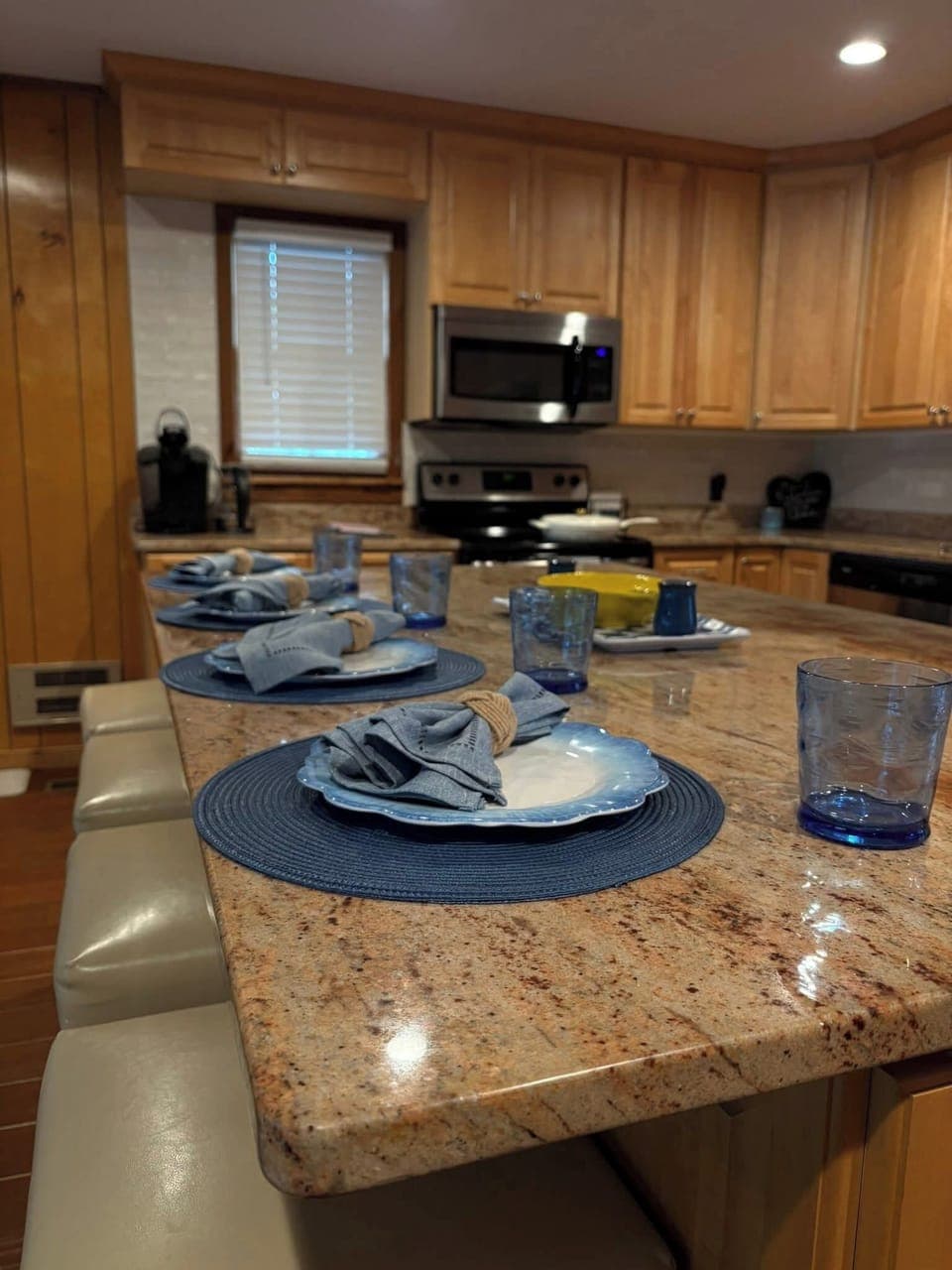 Fully  stocked kitchen 