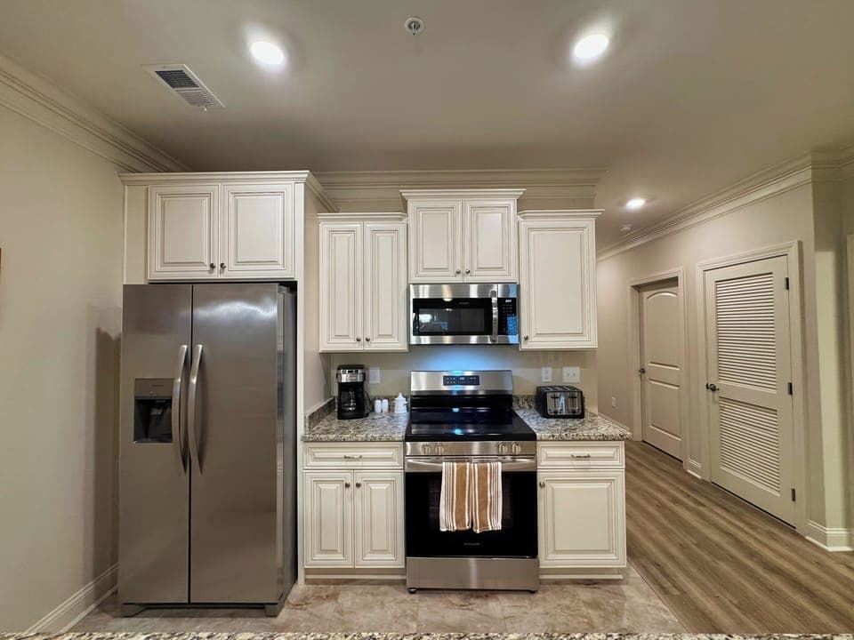 Fully equipped kitchen