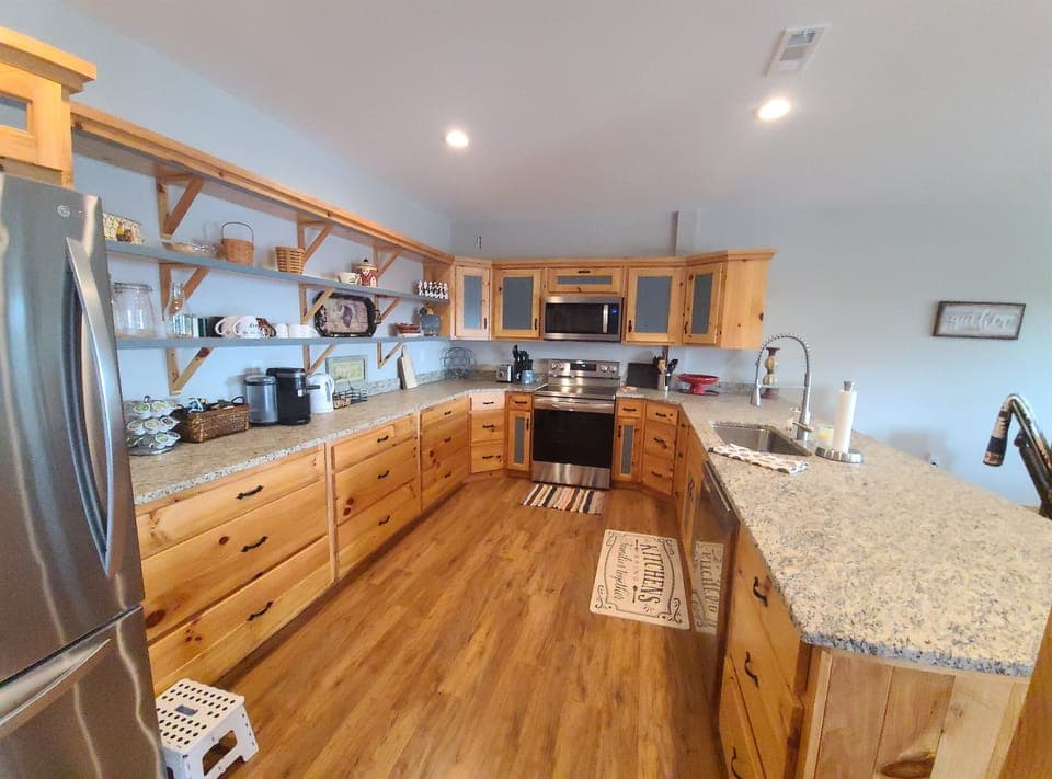 Large, fully equipped Kitchen