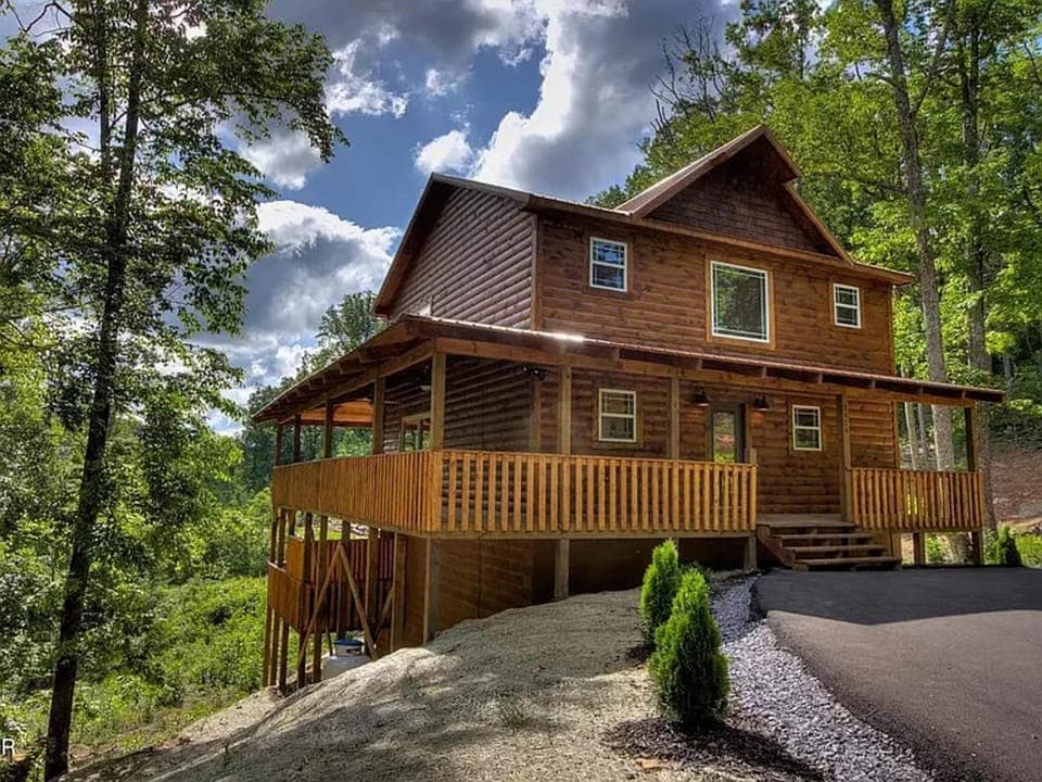 Welcome to Rainbow Falls Retreat