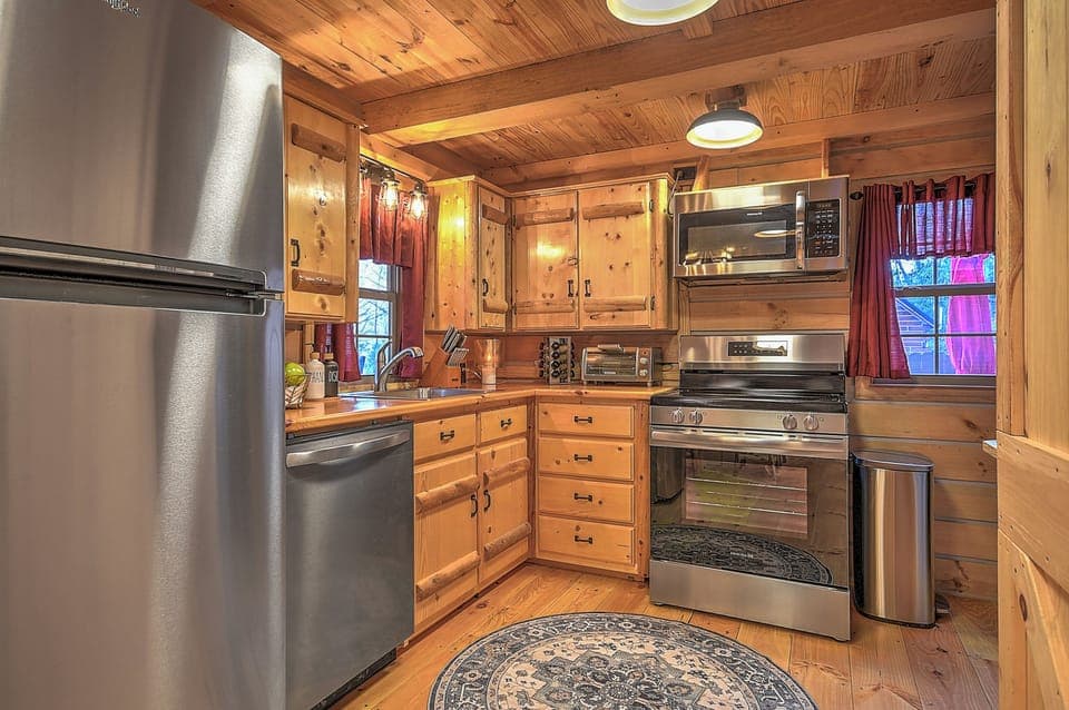 All new appliances. 