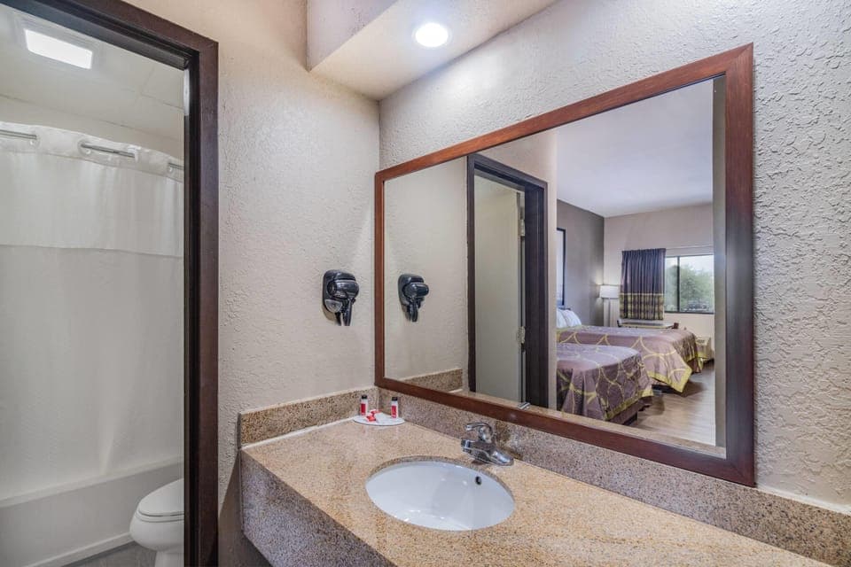 Hair dryer, towels