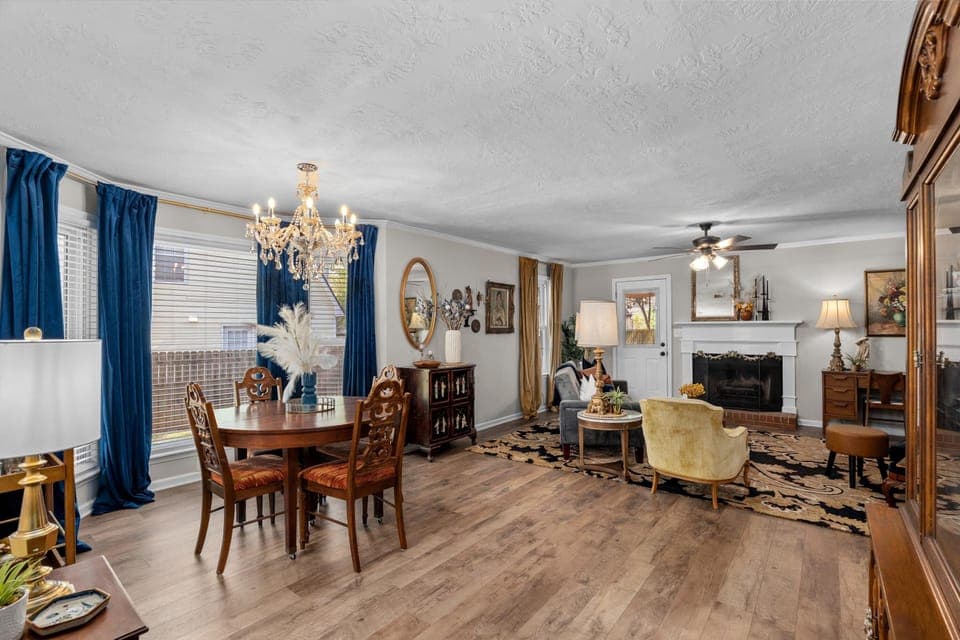 Dining room