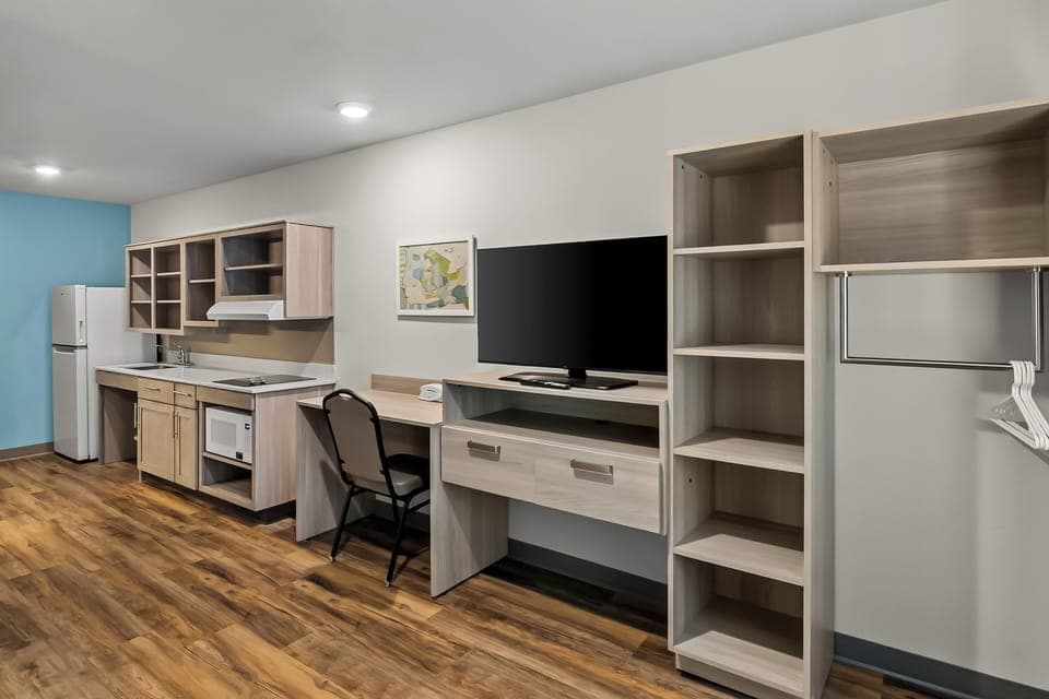 Suite, 1 King Bed, Accessible, Non Smoking | Desk, laptop workspace, blackout drapes, free WiFi