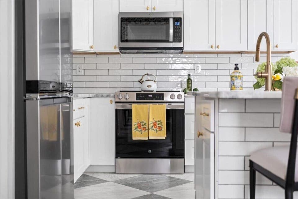 Microwave & Oven