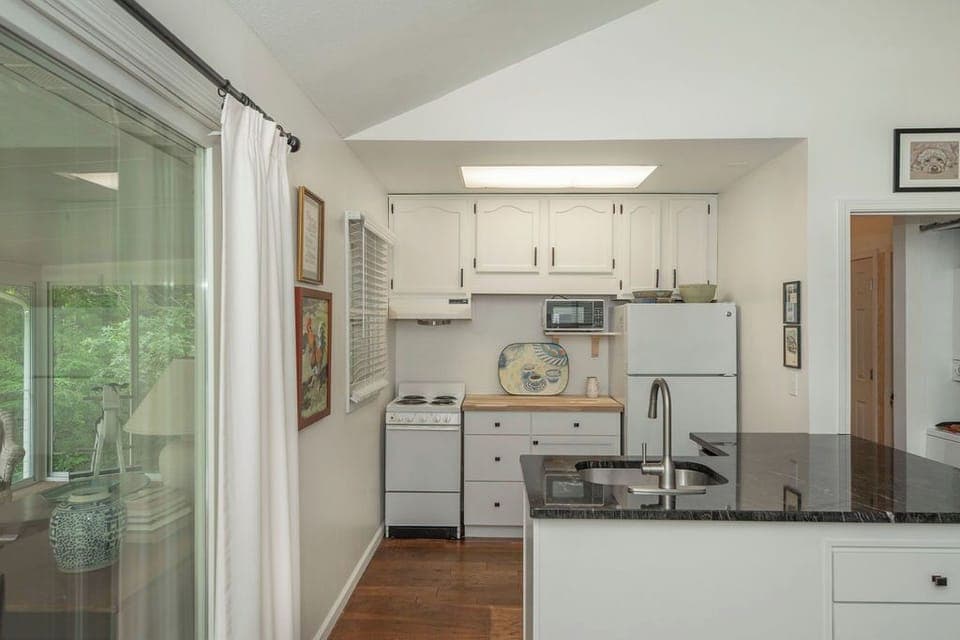 Cottage Kitchen