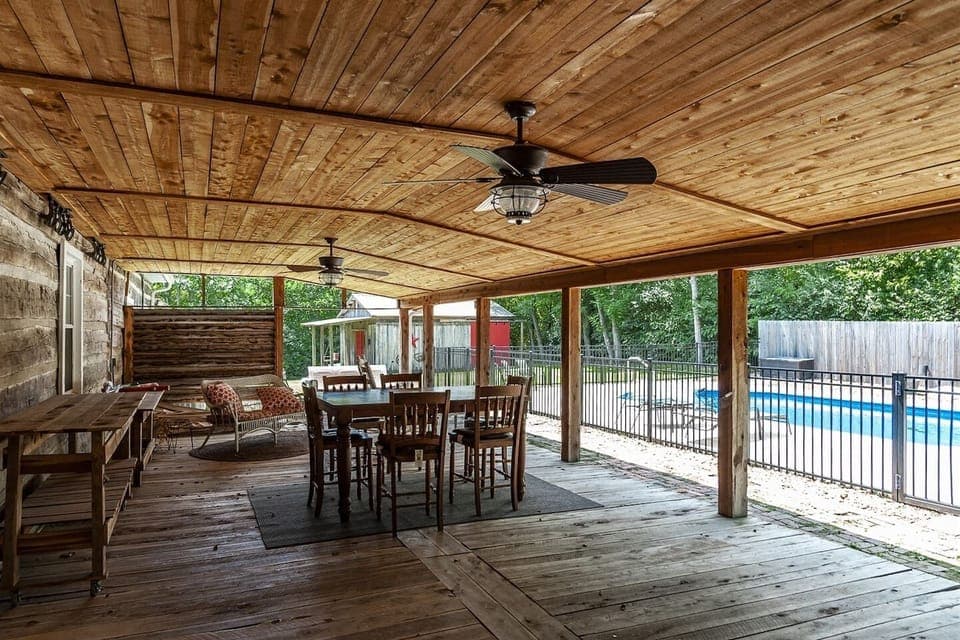Main house large back porch