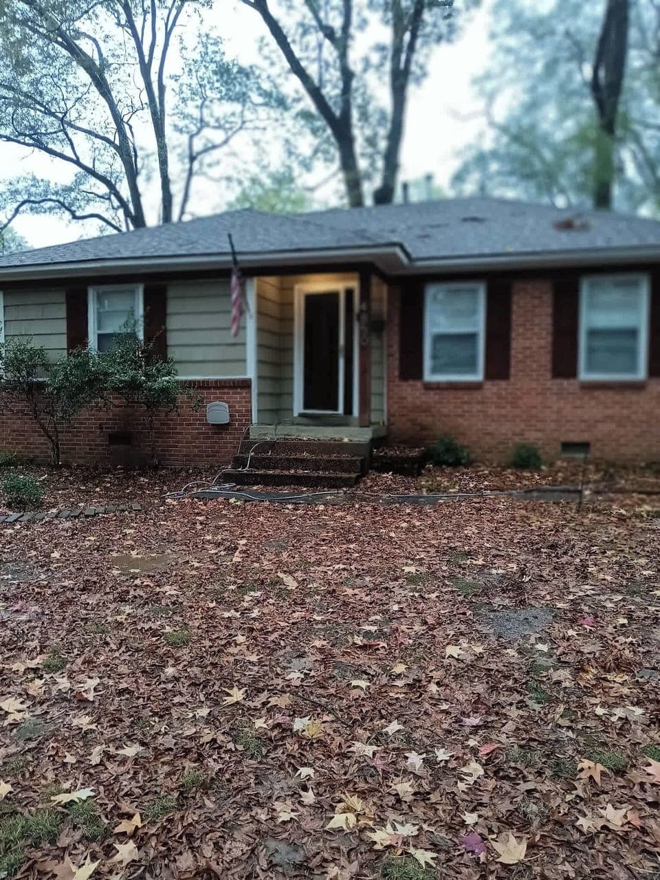 Recent photo taken by our cleaning team, ensuring you see the home how it truly is.