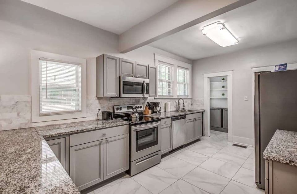 Fully-equipped Kitchen