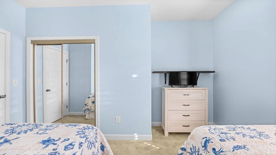Twin Bedroom