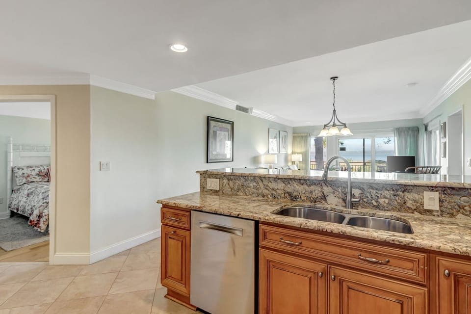Villa, Multiple Beds, Kitchen (1885 Beachside Tennis) | Private kitchen | Coffee/tea maker, dining tables