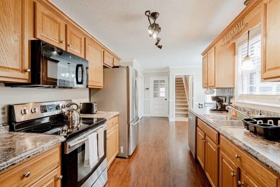 Fully-Equipped Kitchen
