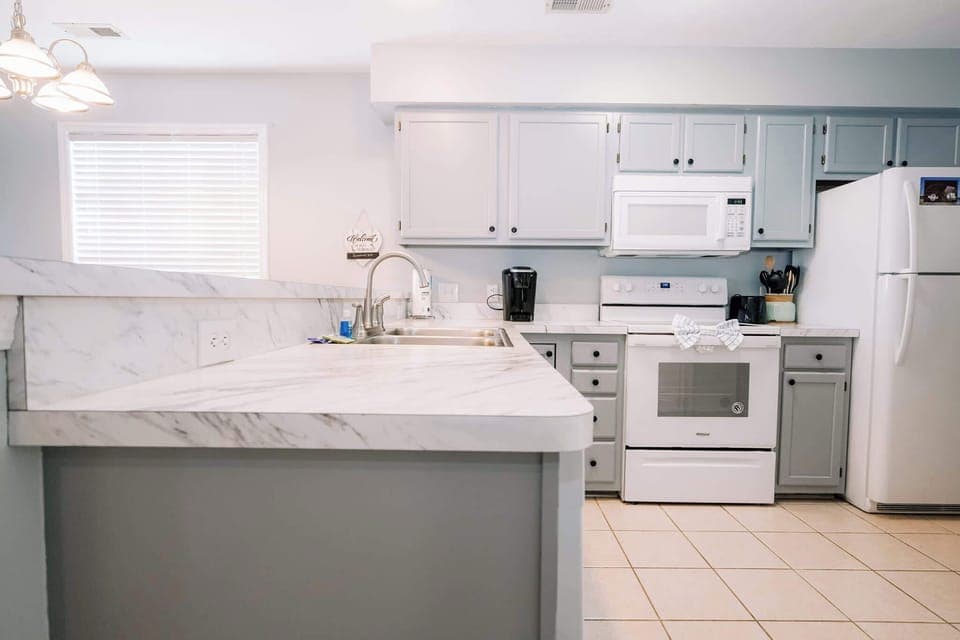 Fully equipped kitchen with everything you need