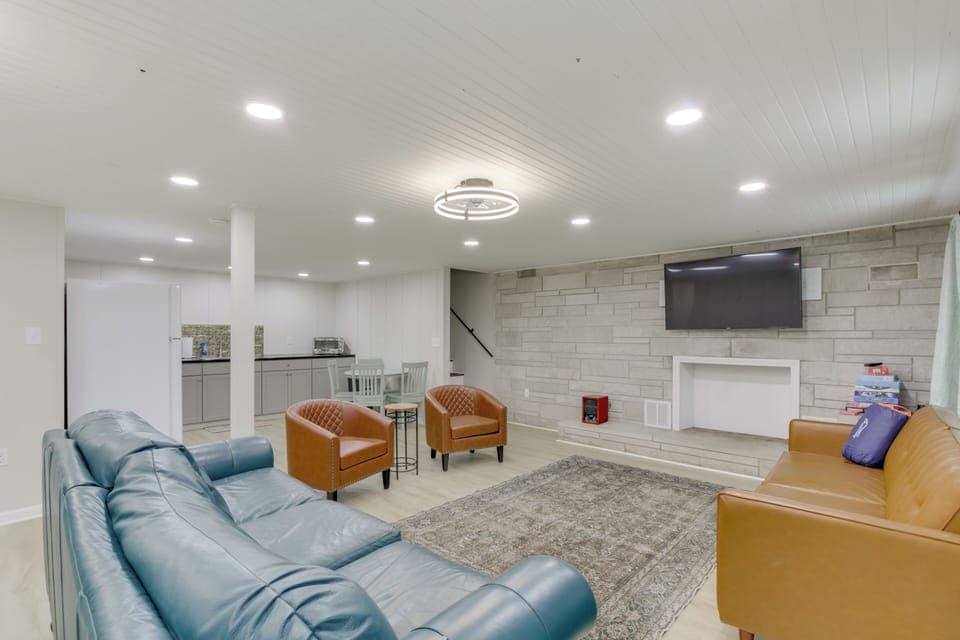 House (4 Bedrooms) | Interior